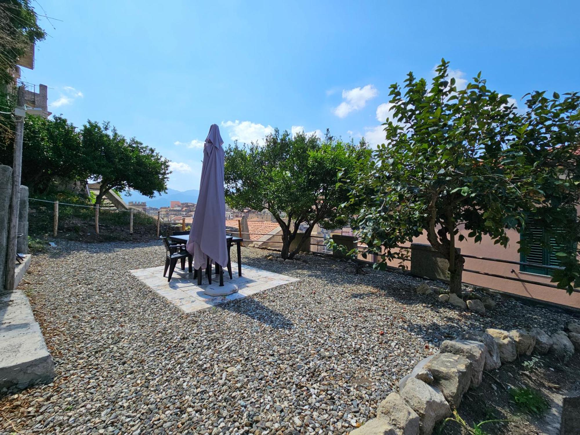 Portaterra - Spaziosa Casa Con Bella Vista E Giardino Monforte San Giorgio Eksteriør billede